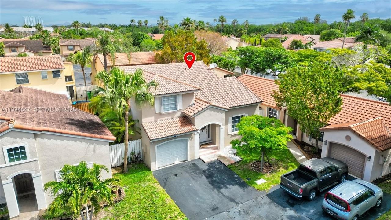 1237 Nw 125th Ter - Photo 4 of 48