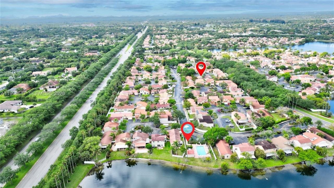 1237 Nw 125th Ter - Photo 6 of 48