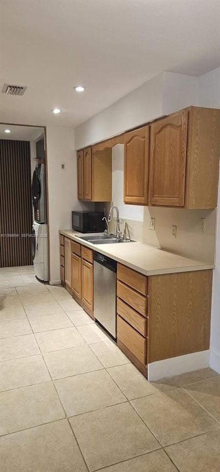 6350 Sw 3rd St - Photo 6 of 18