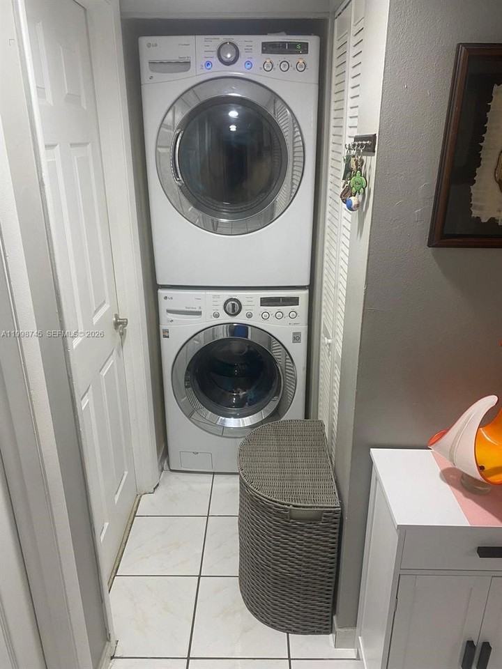 15669 Sw 73rd Circle Ter #4-7 - Photo 6 of 7