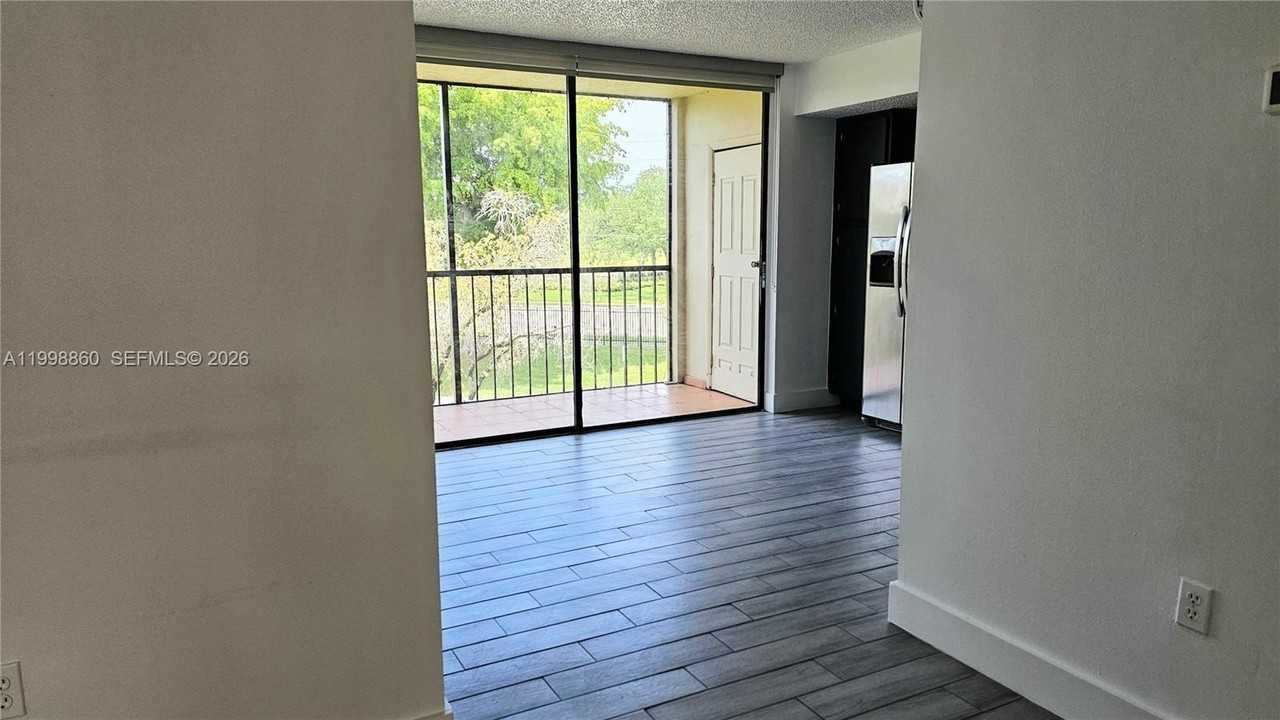 8075 Sw 107th Ave #311 - Photo 6 of 38
