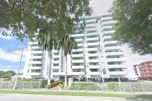 1825 W 44th Pl #808 - Photo 1 of 1