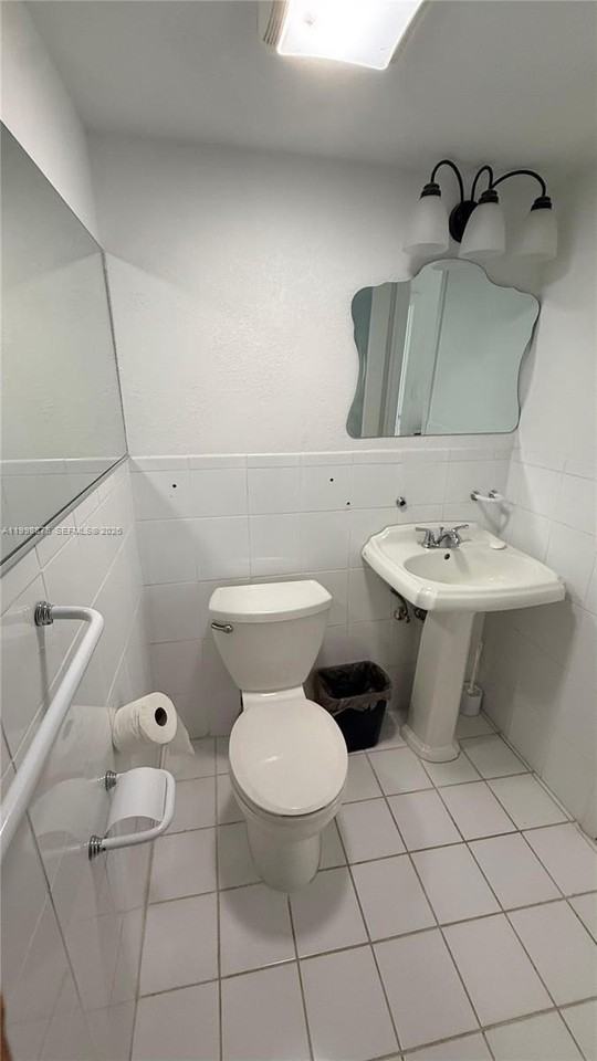4841 Nw 7th St #310-4 - Photo 2 of 17