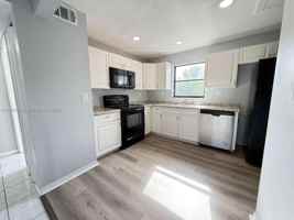 featured image of 1920 N Congress Ave #201