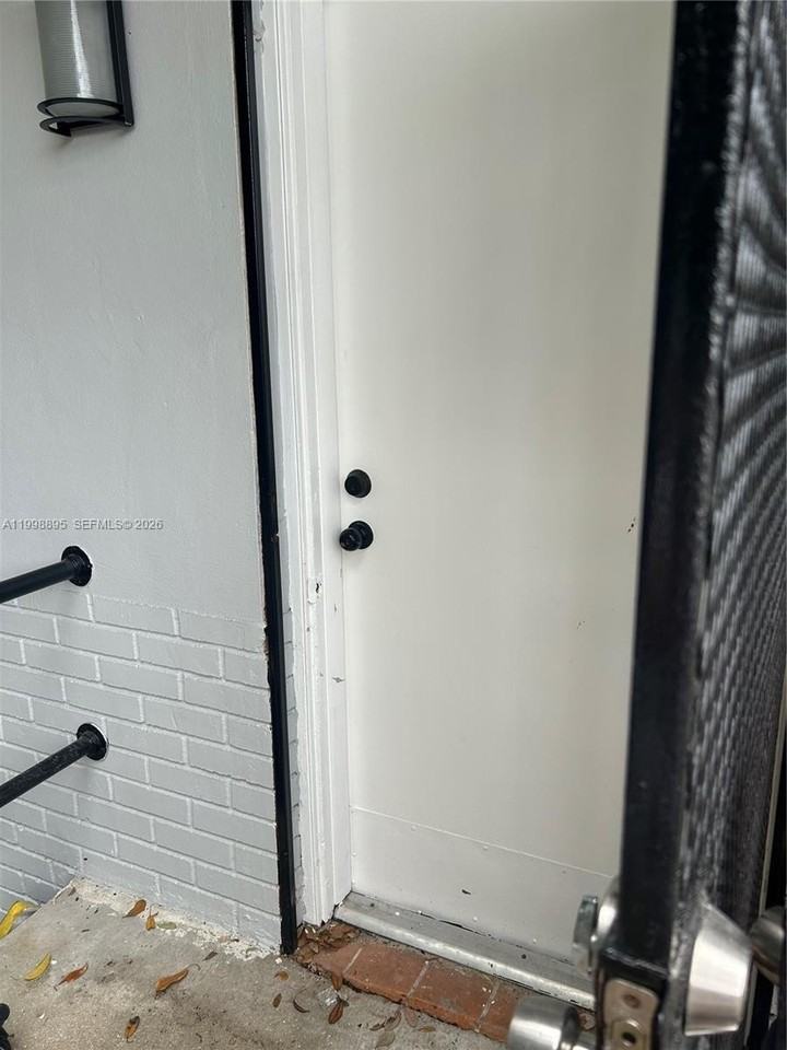 13425 Nw 31st Ave #2 - Photo 6 of 11