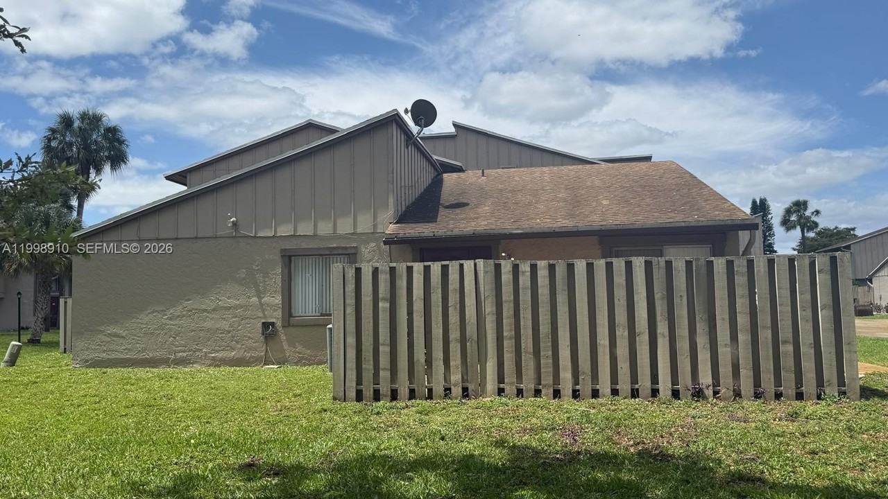 2115 Nw 57th Ave #16C - Photo 3 of 25