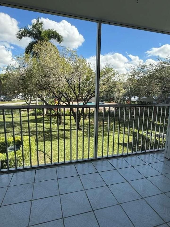 1401 Sw 128th Ter #205H