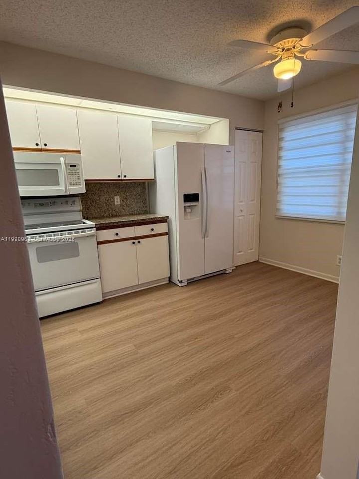 1401 Sw 128th Ter #205H - Photo 5 of 26