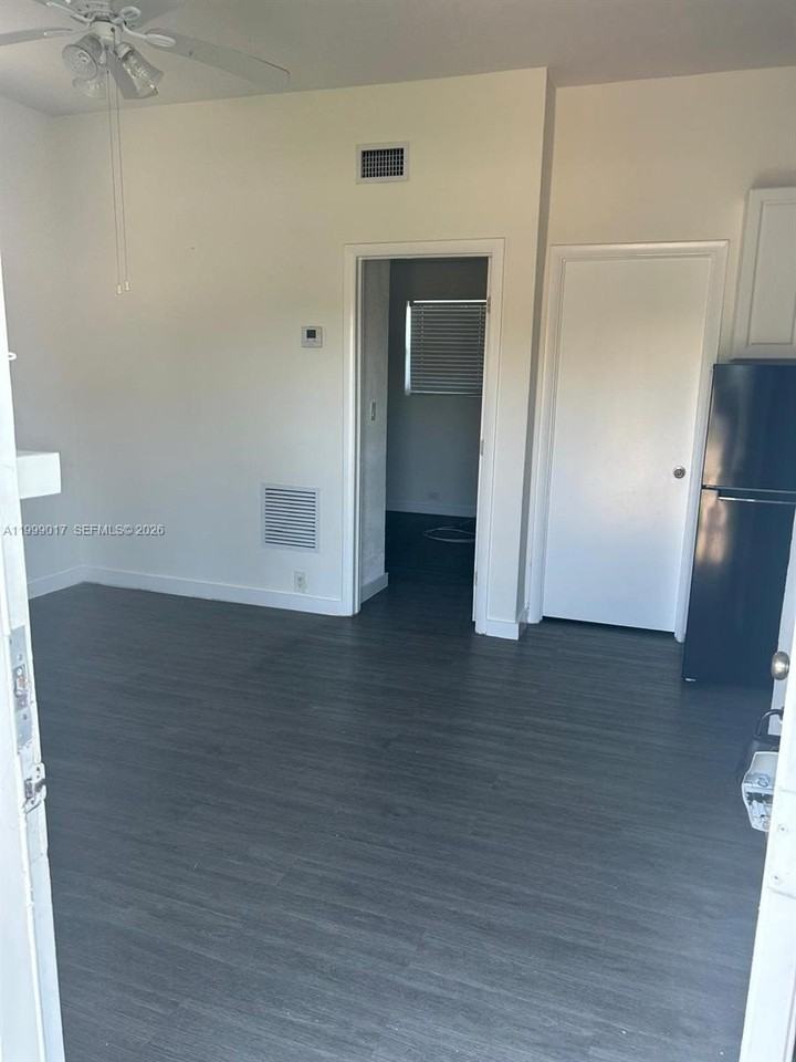 10296 Sw 175th St #10296 - Photo 6 of 9