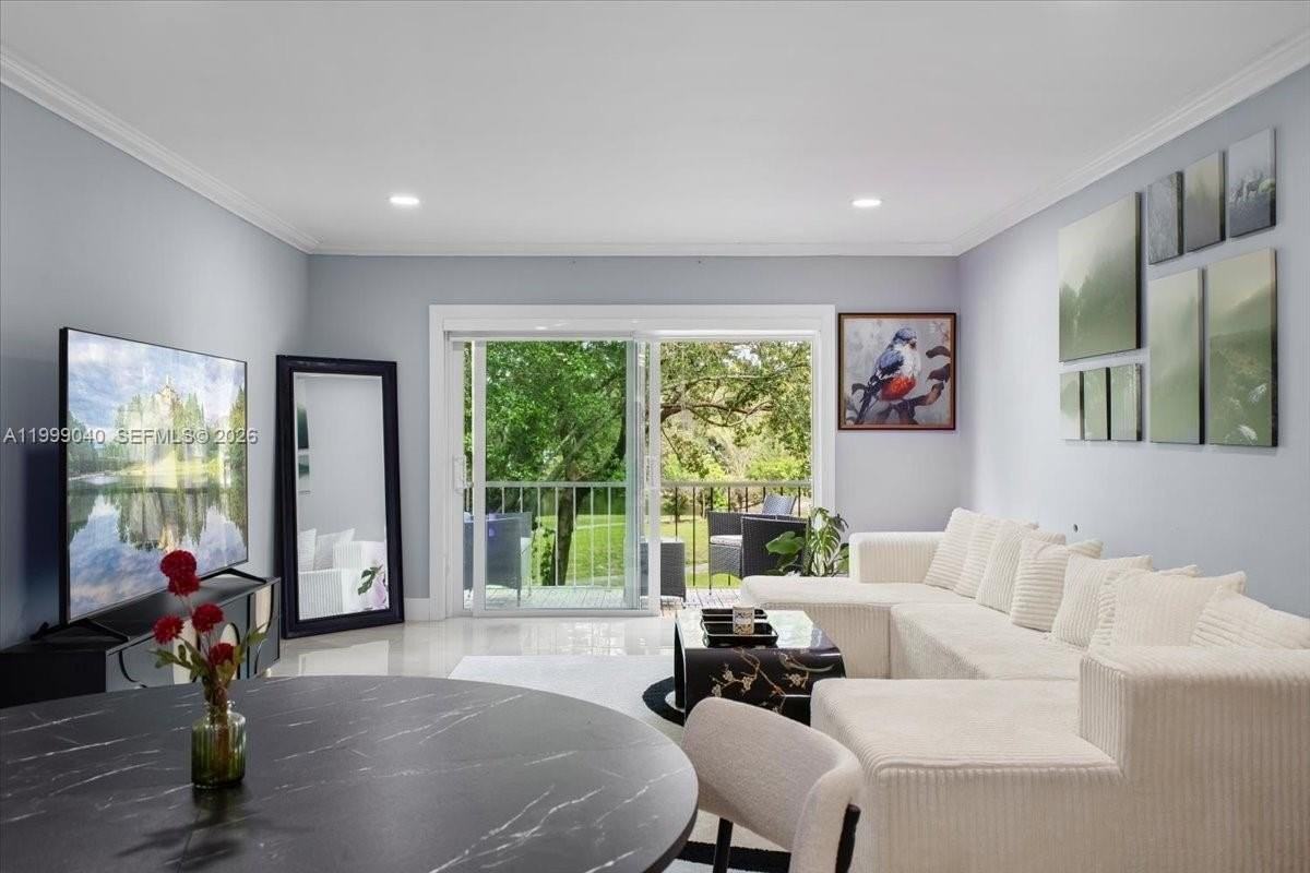 6001 N Falls Circle Dr #310