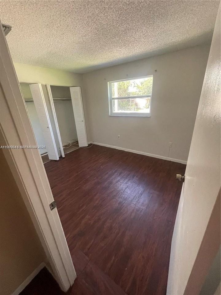 3266 William Ave #3266 - Photo 5 of 12