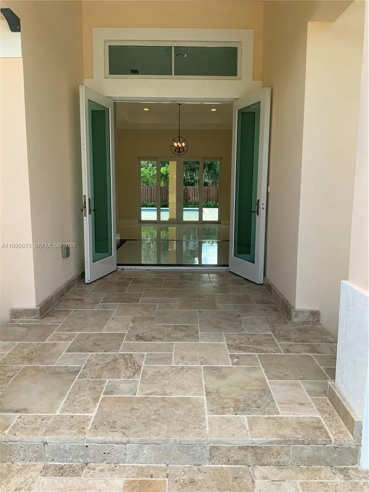 12308 Sw 94th Pl - Photo 4 of 21