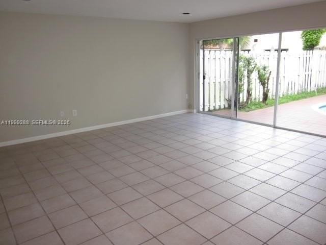 9721 Sw 155th Ave - Photo 5 of 23