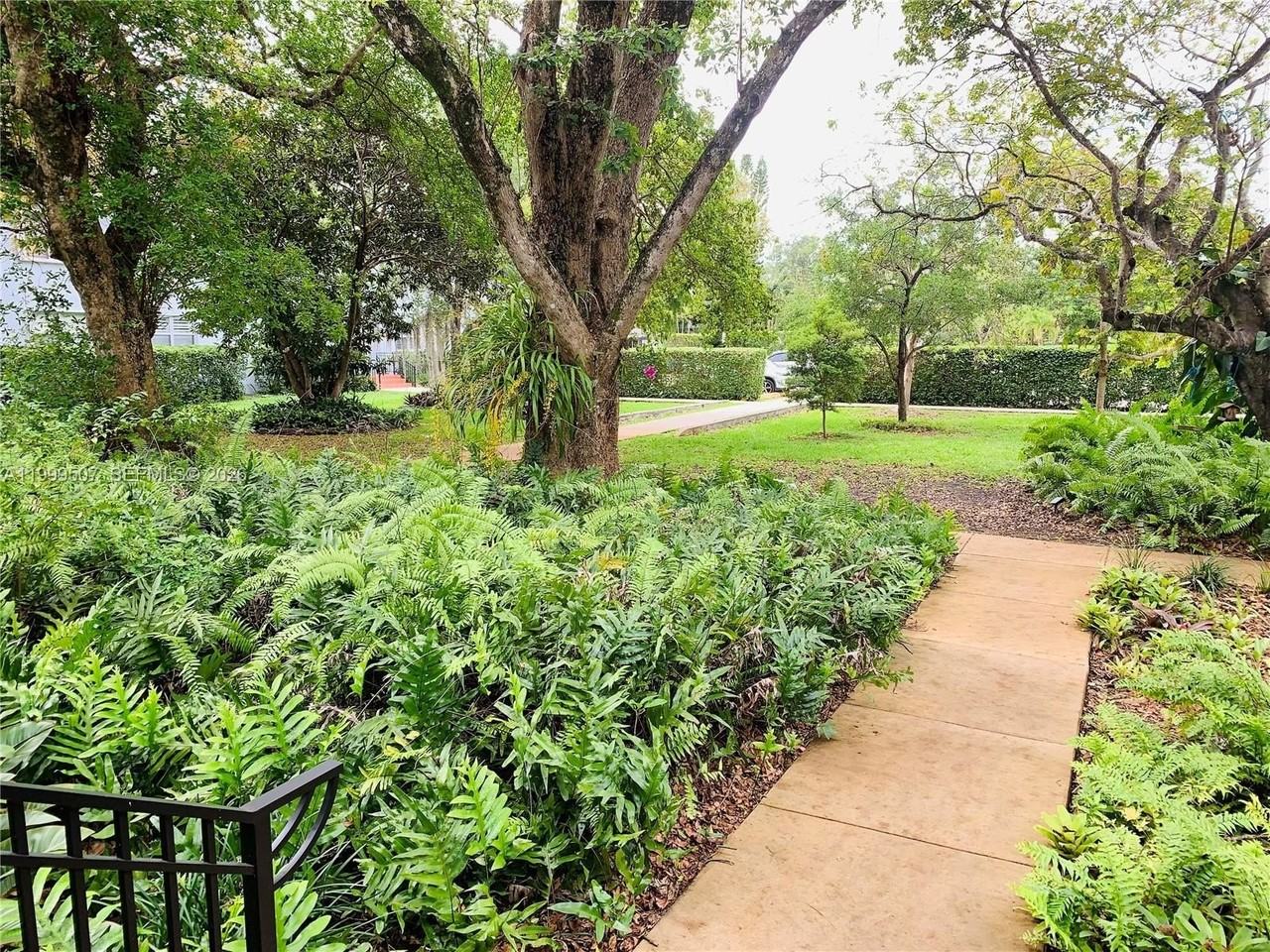 5605 Sw 80th St #97A - Photo 4 of 25