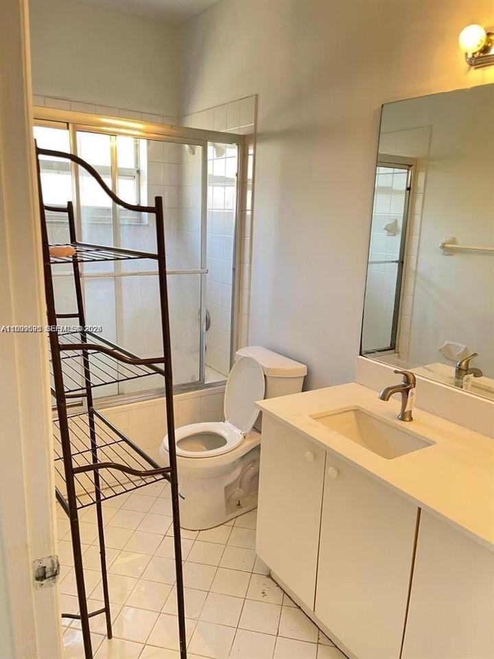 8784 Sw 213th Ln - Photo 5 of 14