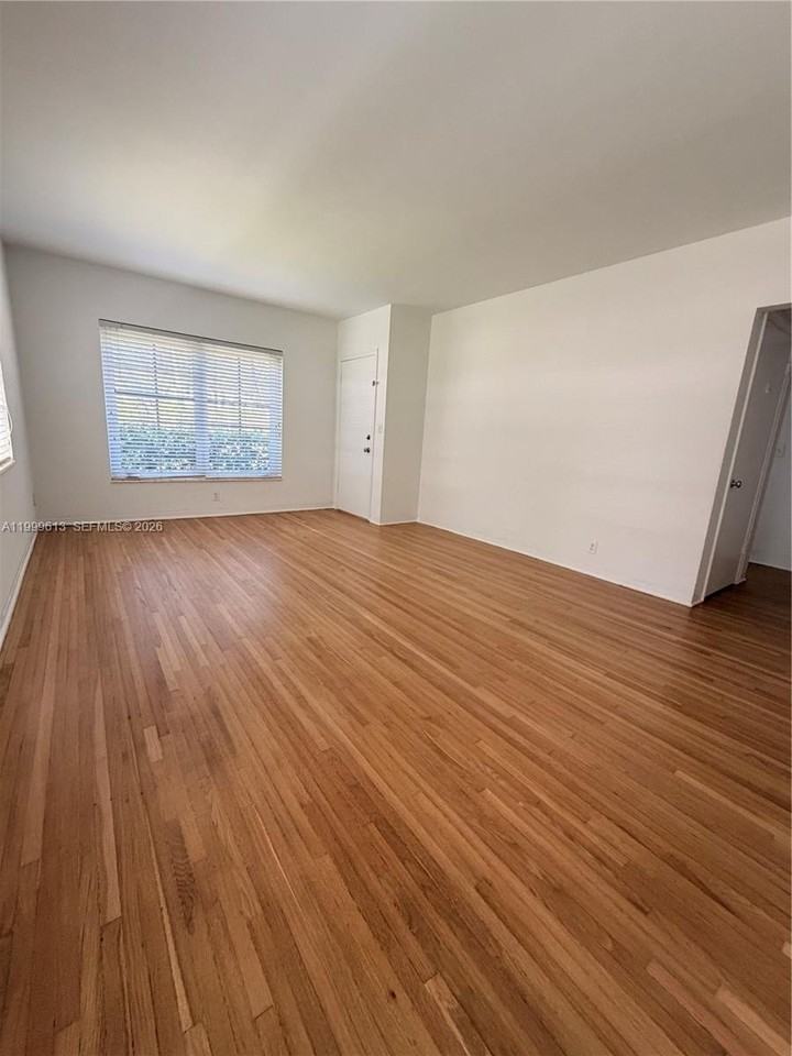 2617 Segovia St #1 - Photo 7 of 21