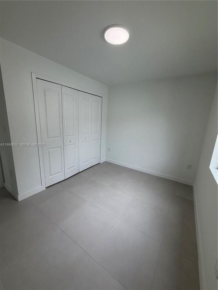 8034 Nw 14th Pl #8034 - Photo 6 of 14