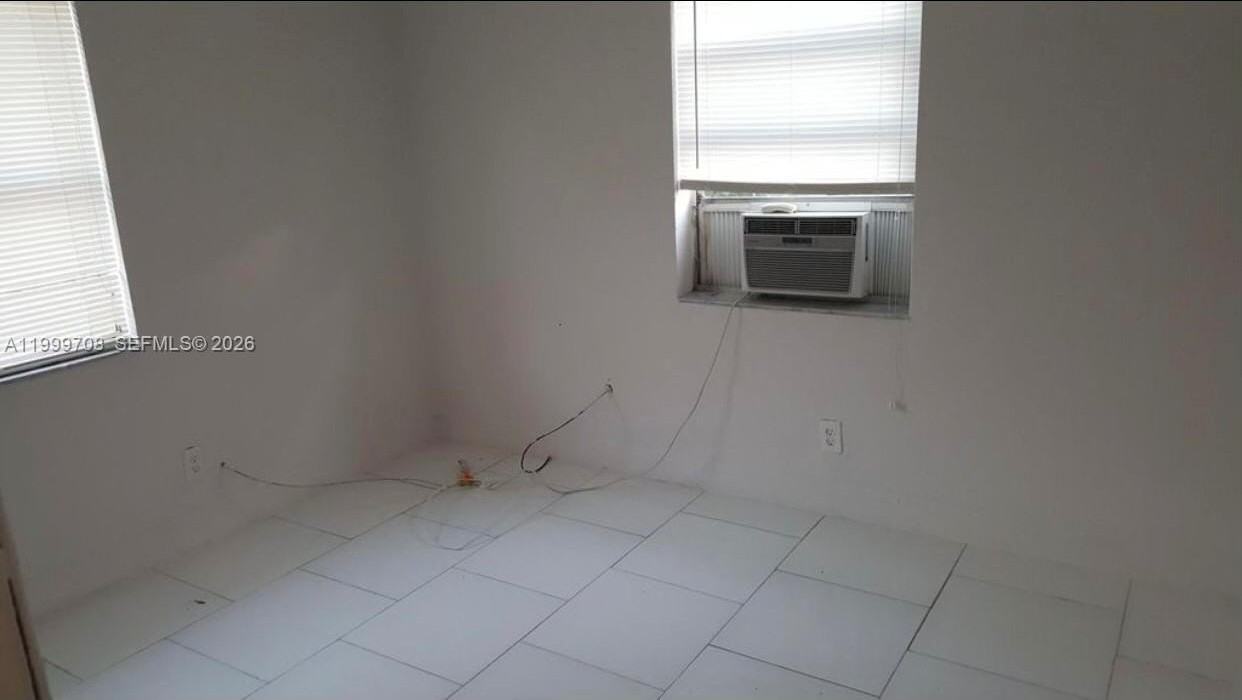 1548 Nw 3rd Ter #0 - Photo 6 of 7