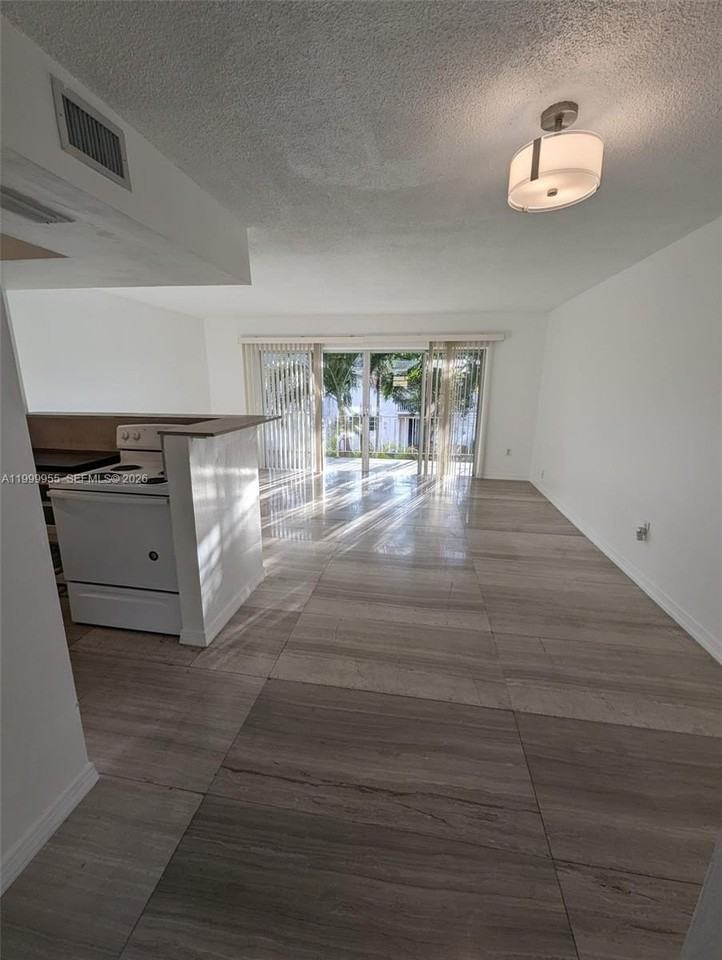 7360 Sw 82nd St #E202 - Photo 2 of 11