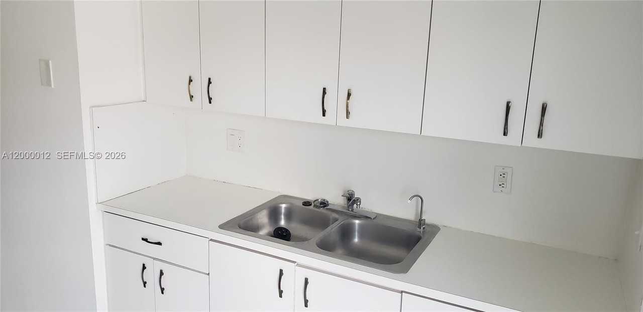 7777 W 29th Ln #202-33 - Photo 5 of 9