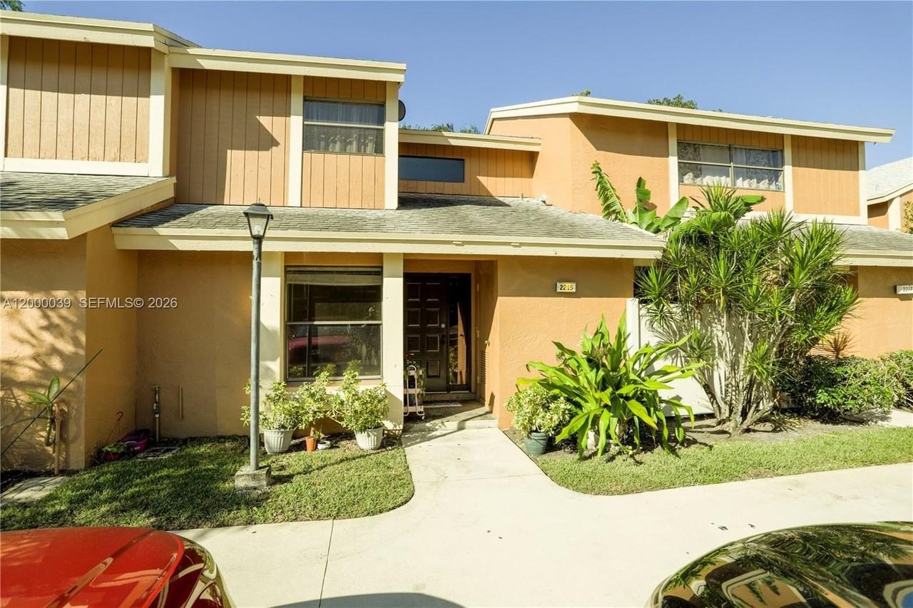 2215 Nw 45th Ave #2215