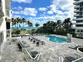 8925 Collins Ave #2J - Photo 1 of 1