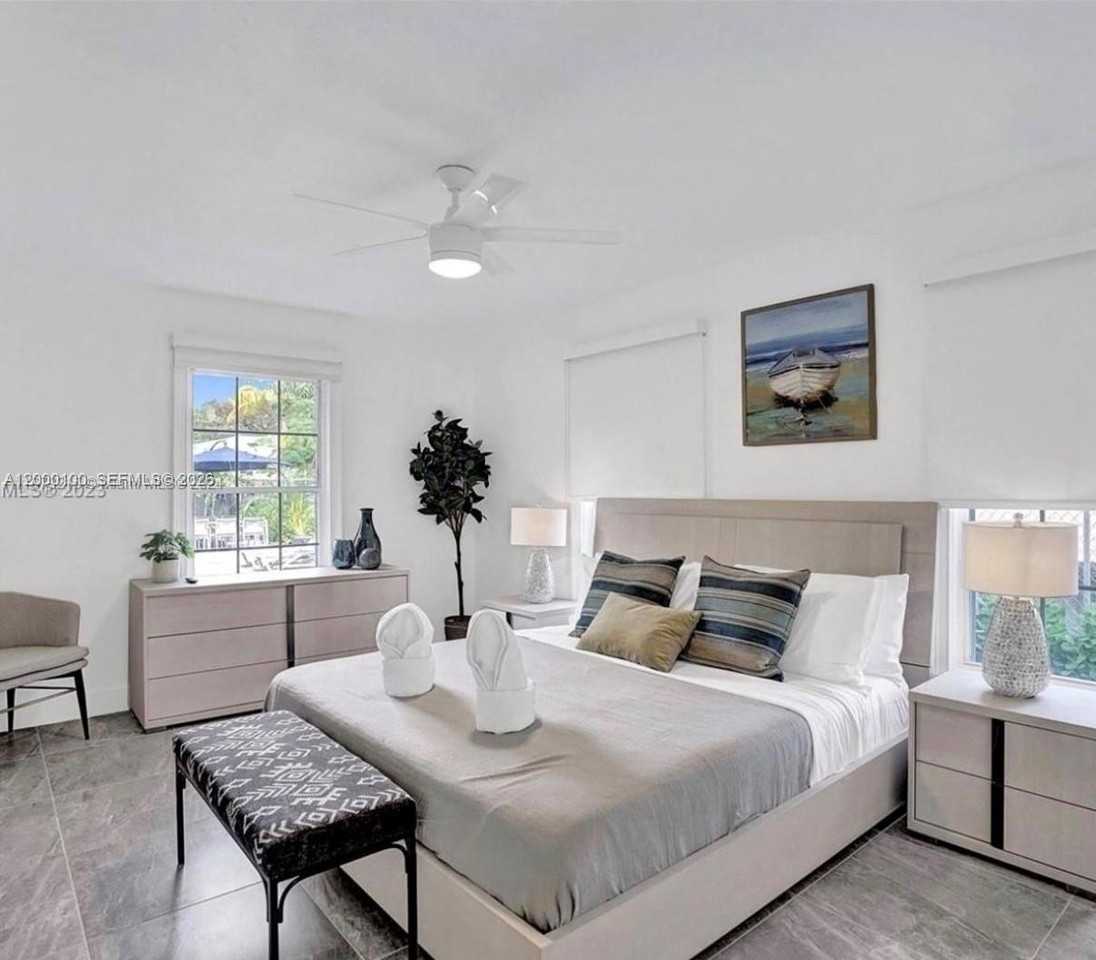 2501 Ne 181st St #0 - Photo 5 of 10