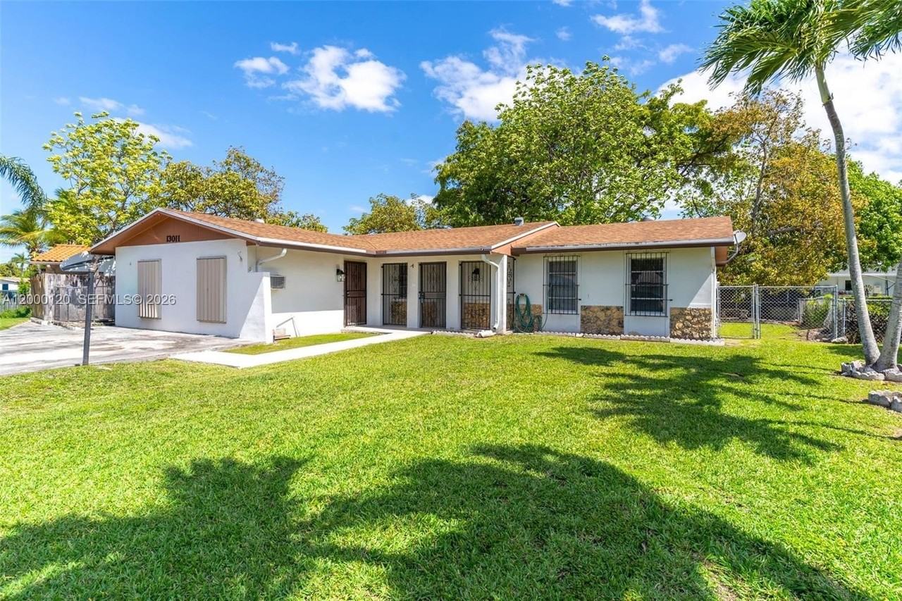 13011 Sw 80th St - Photo 3 of 26