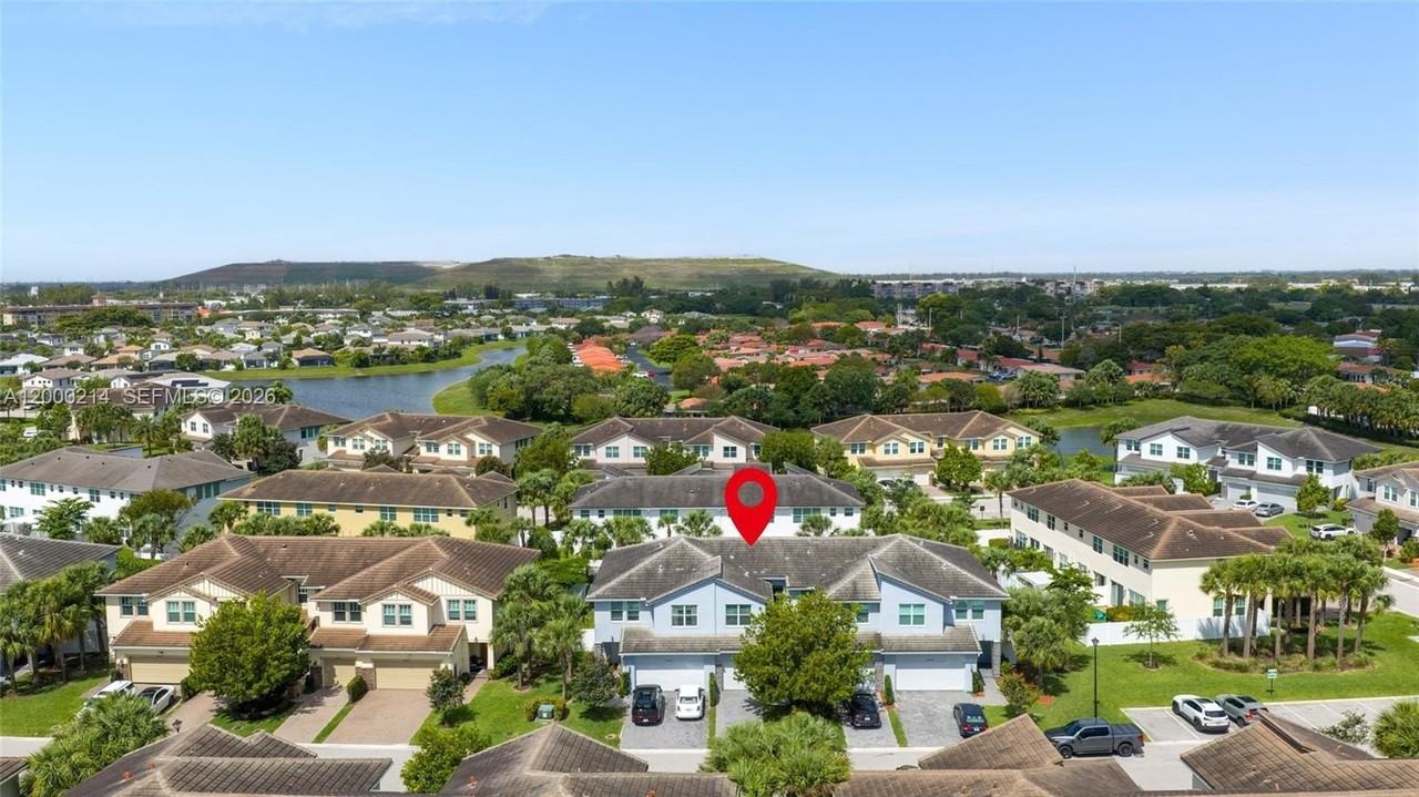 4349 Veleiros Ave #0 - Photo 3 of 50