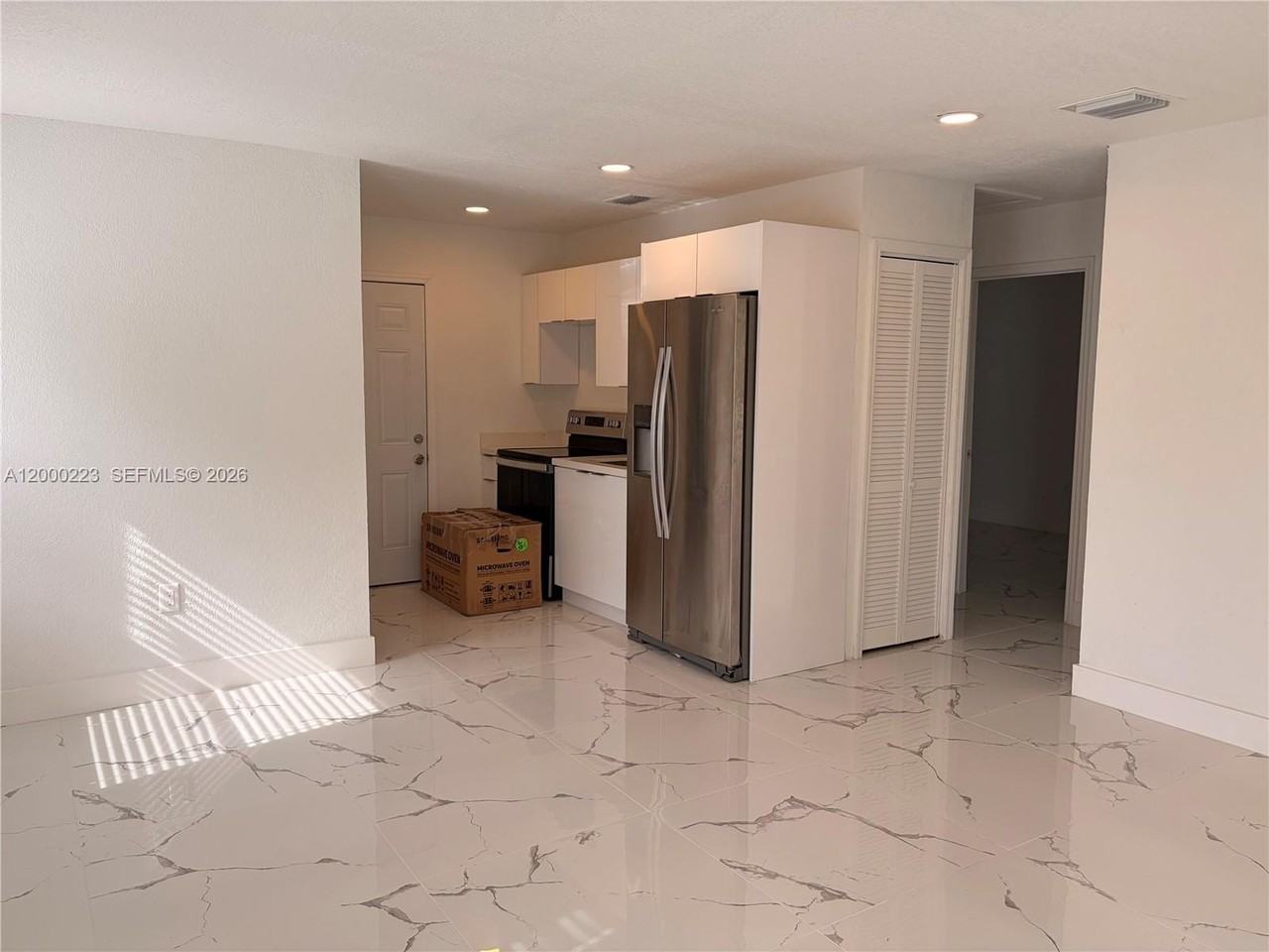 2481 Nw 154th St - Photo 5 of 10