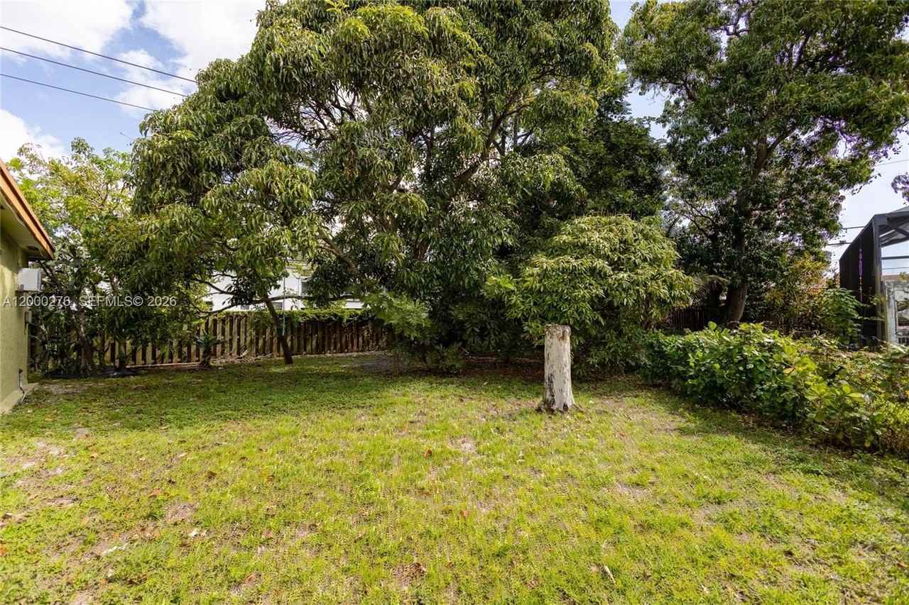 3551 Sw 1st St - Photo 7 of 7