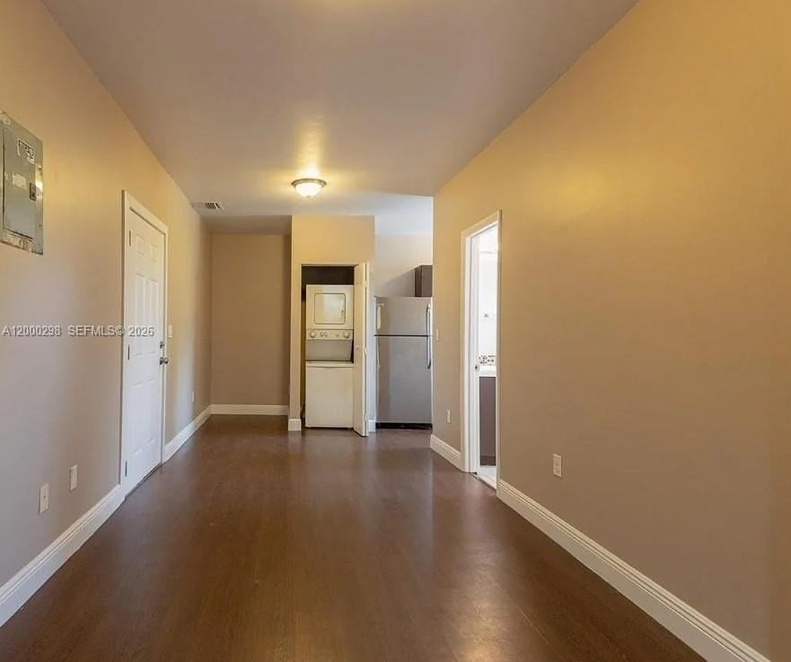 5416 Ne 1st Ct #5 - Photo 4 of 9