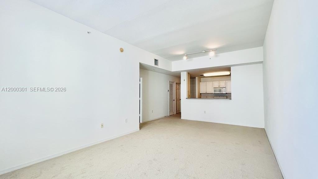 1209 Main St #315 - Photo 5 of 18