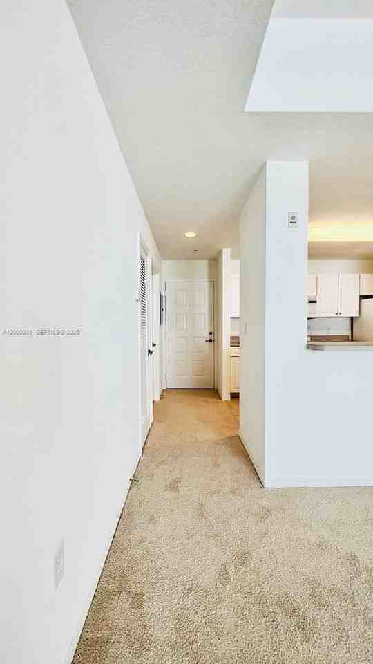 1209 Main St #315 - Photo 7 of 18