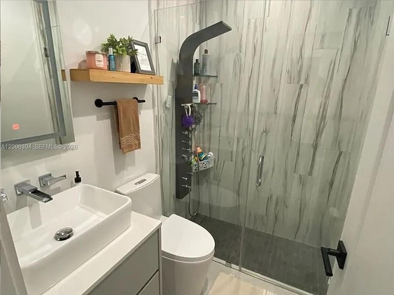 1935 Sw 24th Ter - Photo 5 of 7