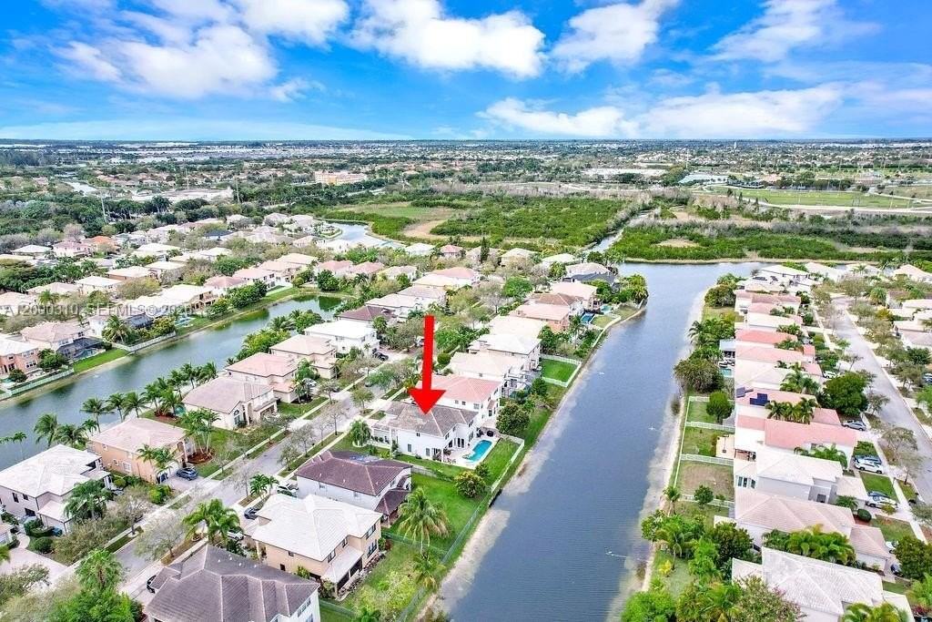 16373 Sw 30th St #0 - Photo 3 of 50