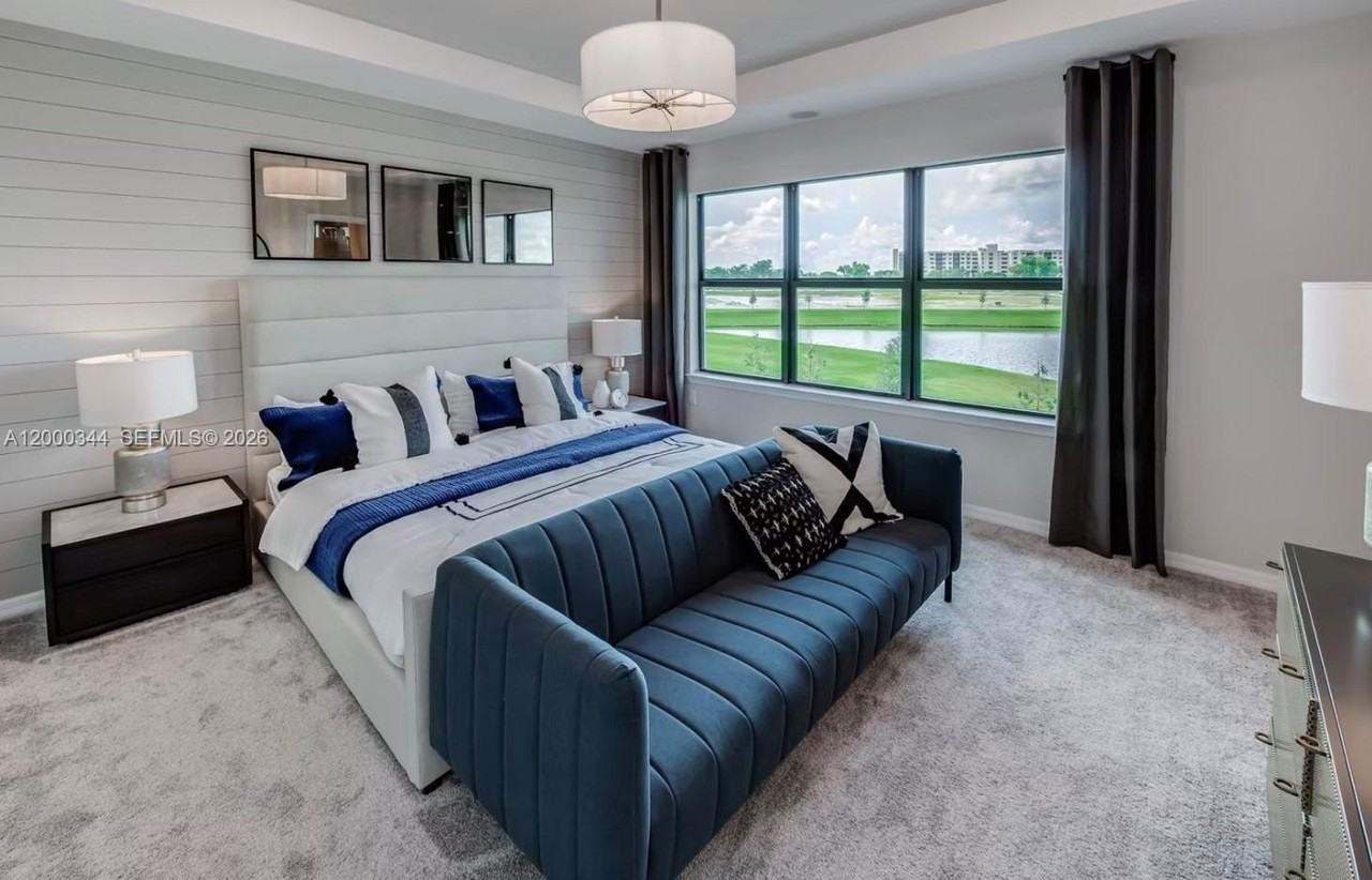 2485 Primrose Pl #ALL - Photo 5 of 15