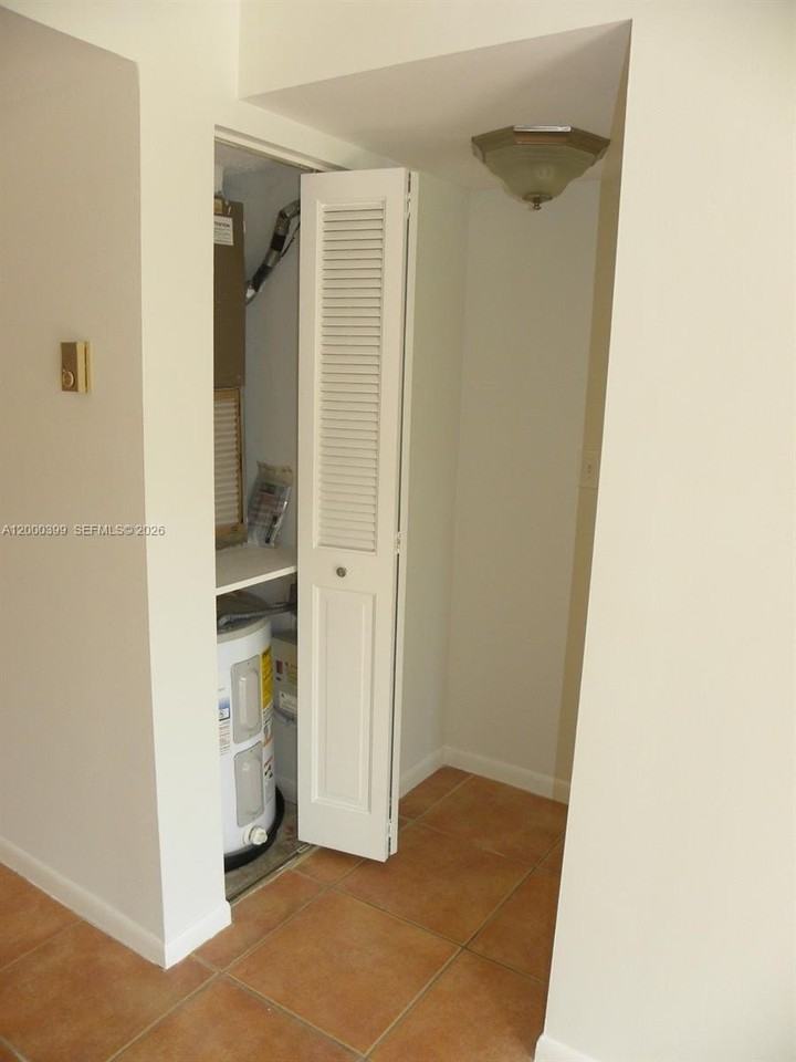 8050 W Mcnab Rd #206 - Photo 7 of 26