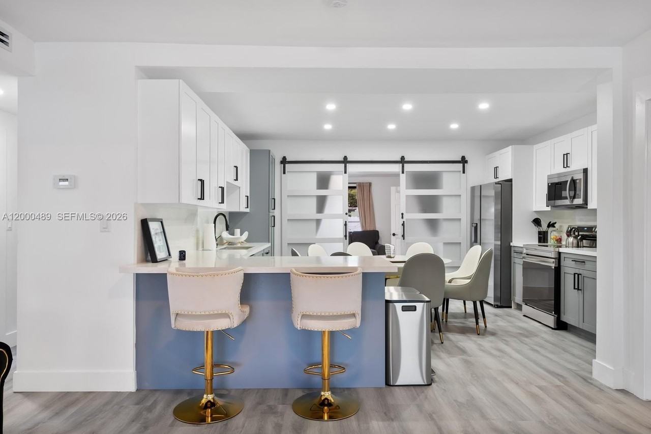 11730 Nw 3rd Ave - Photo 5 of 39