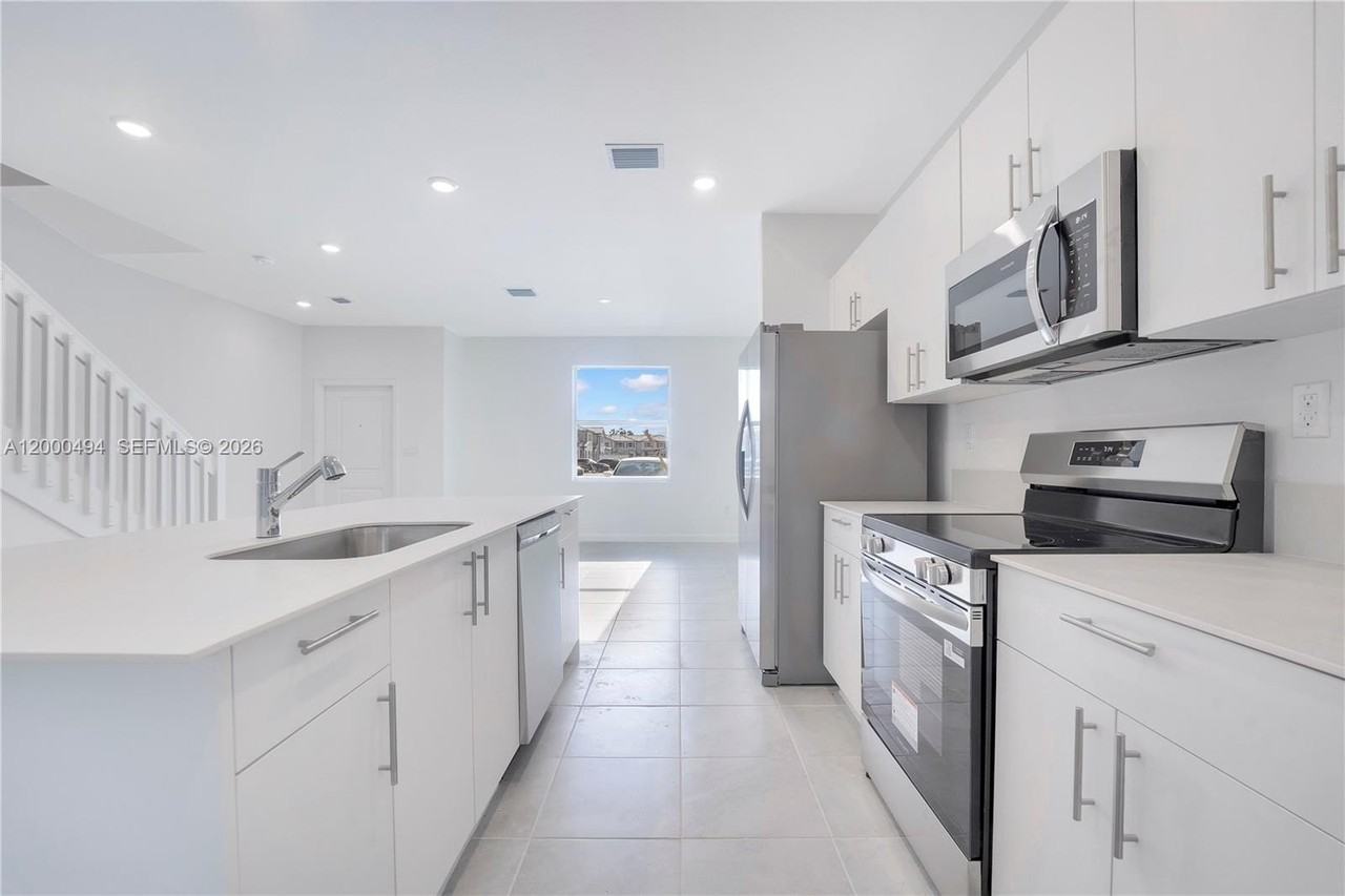 250 Se 10 Ct #0 - Photo 7 of 22