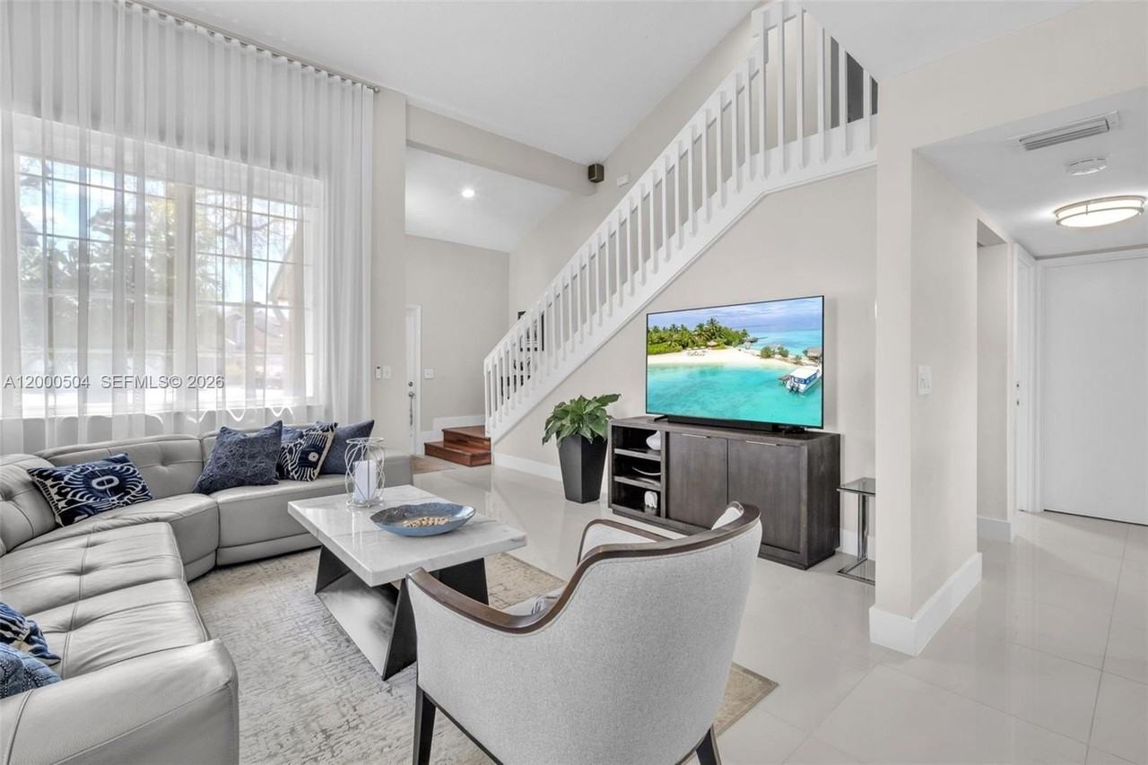 15743 Woodgate Pl #E - Photo 7 of 50
