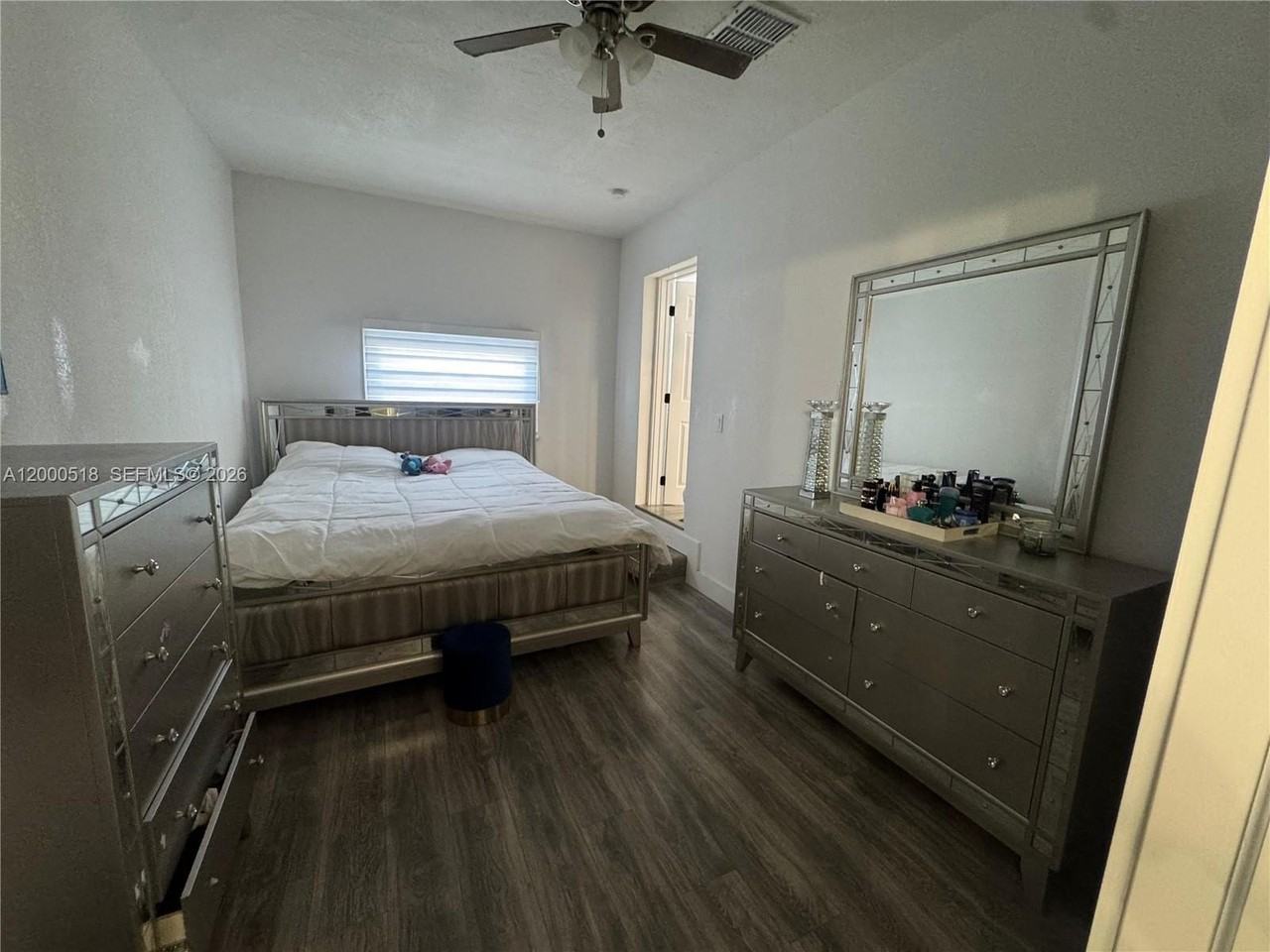 427 Nw 19th Ave #0 - Photo 7 of 14