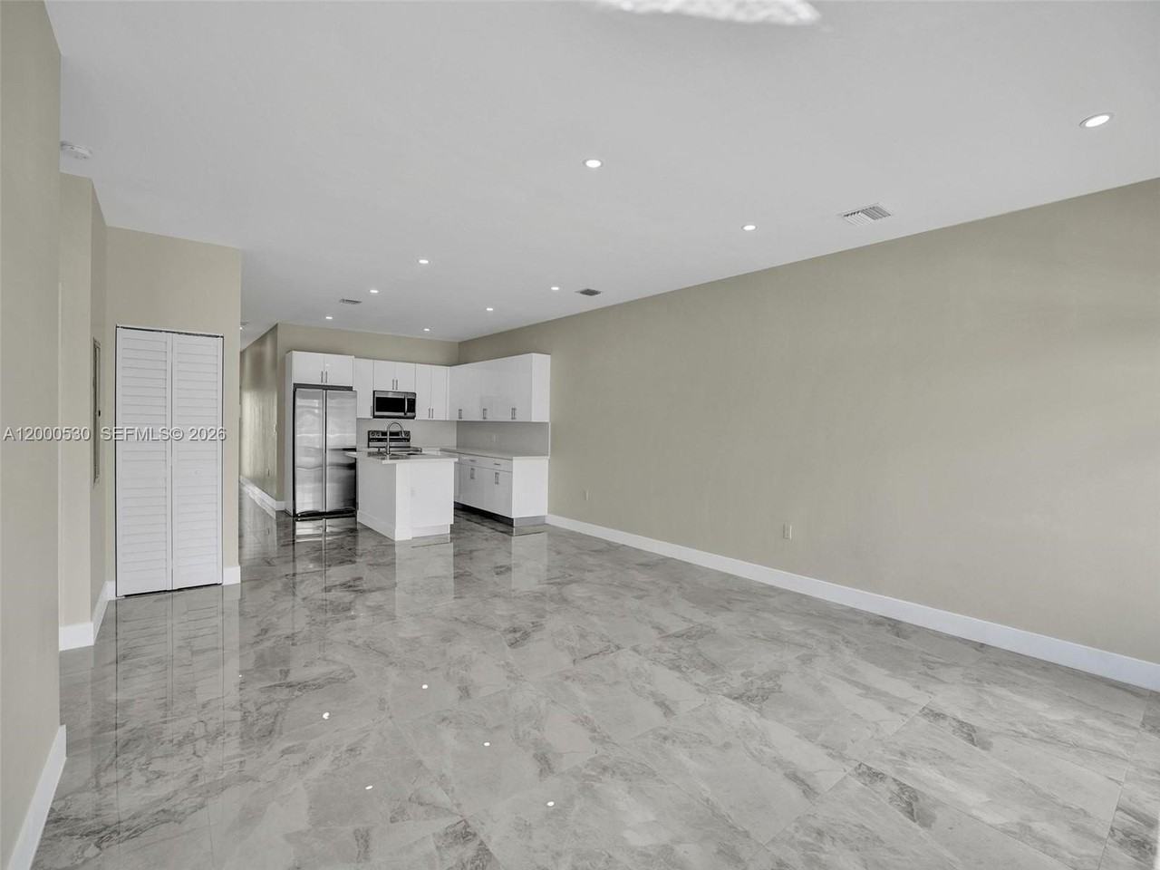 14519 Sw 272nd St #14519 - Photo 2 of 32