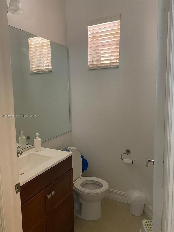 11357 Nw 42nd Ter #11357 - Photo 7 of 24