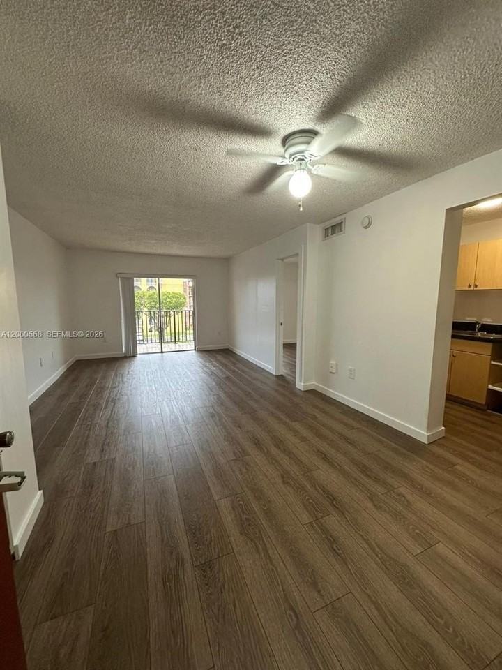 4717 Nw 7th St #402-10 - Photo 3 of 13
