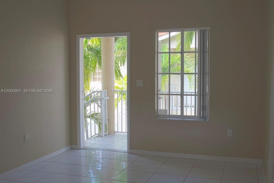 6962 Nw 179th St #206-6 - Photo 4 of 16
