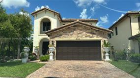 5113 Nw 52nd St #NA - Photo 1 of 1