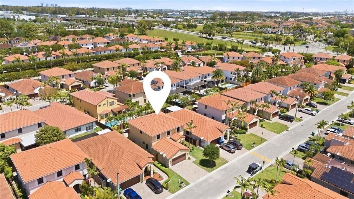 9777 Nw 8th Ter #0 - Photo 4 of 50