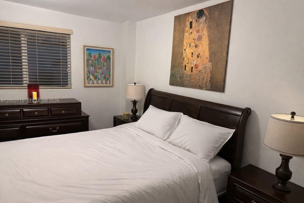 835 Sw 2nd St #205 - Photo 3 of 17