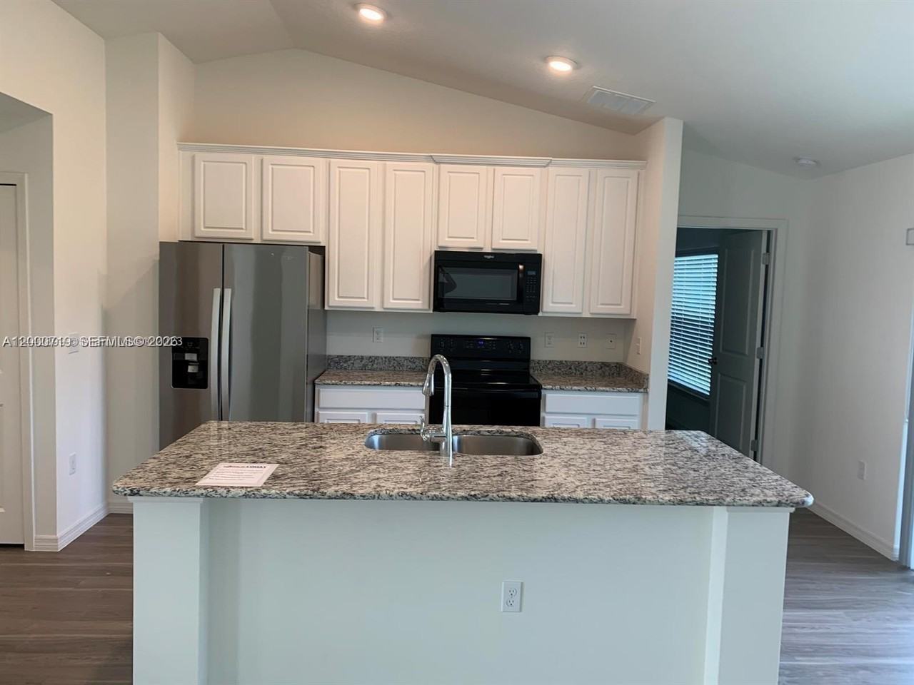 2217 Sw Halissee St #0 - Photo 2 of 20